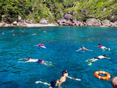 ทัวร์สิมิลัน (ค้างคืนบนเกาะ)