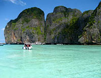 ทัวร์เกาะรอก เกาะพีพี (ค้างคืน)