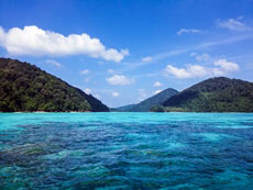 ทัวร์เกาะรอก เกาะห้า + ทัวร์หมู่เกาะสุรินทร์ + ทัวร์รอบเมืองภูเก็ต