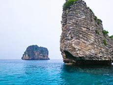 ทัวร์เกาะรอก เกาะห้า + ทัวร์หมู่เกาะสุรินทร์ + ทัวร์รอบเมืองภูเก็ต