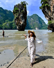 คุณบุญภักดิ์และเพื่อน ใช้บริการท่องเที่ยวทัวร์อ่าวพังงา แคนู เกาะไข่