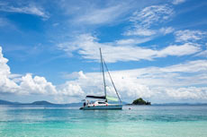 ทัวร์เกาะไข่ (เรือยอร์ช)