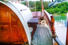 ทัวร์เรือสำเภา June Bahtra (เหมาลำ)