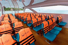 ทัวร์เกาะพีพี เกาะไม้ท่อน เกาะไข่ (เรือคาตามารัน+สไลเดอร์)