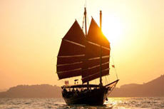 ทัวร์อ่าวพังงา ซันเซท (เรือสำเภา)