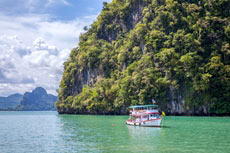 ทัวร์อ่าวพังงา แคนู ซันเซท (เรือใหญ่)